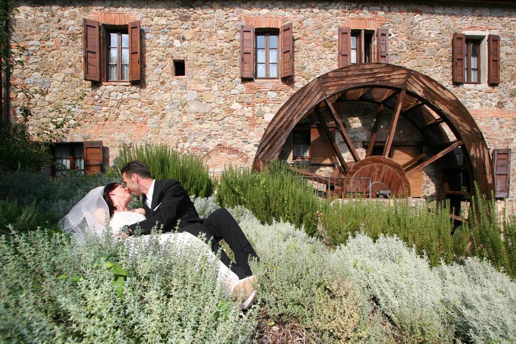 Agriturismo Il Mulino Delle Pile Chiusdino Buitenkant foto